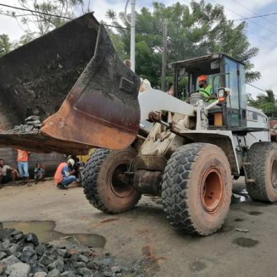 Travaux de réhabilitation de la route, Antanambao, Toamasina, Région Antsinanana